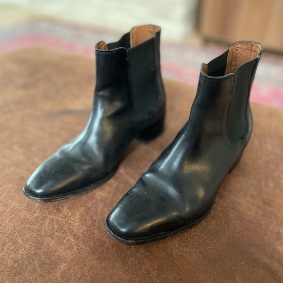 Frye Dara Chelsea Booties - Picture 5 of 5